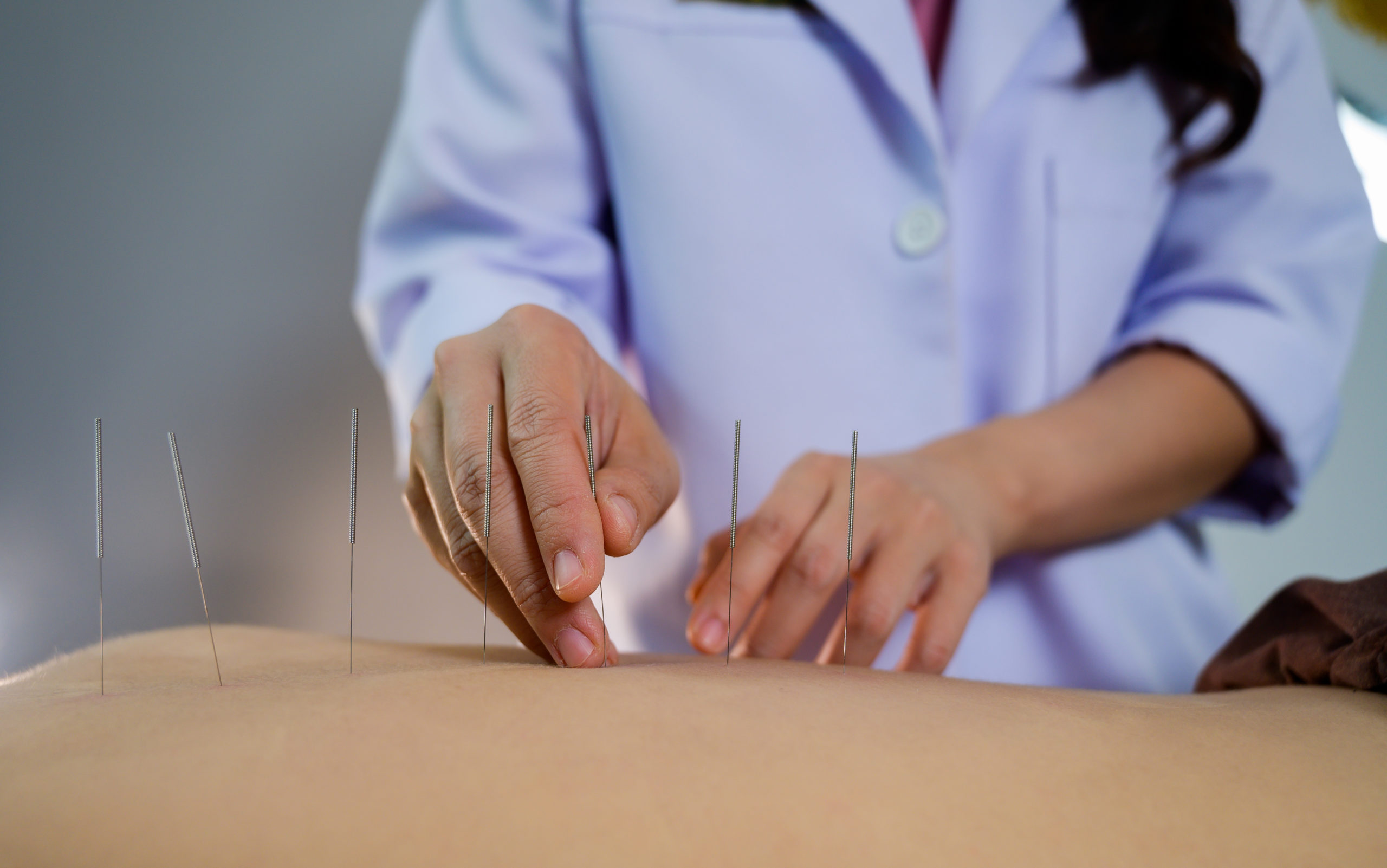 Communication santé : professionnels réglementés, médecines non conventionnelles à visée thérapeutique… quelles limites, quels droits ?